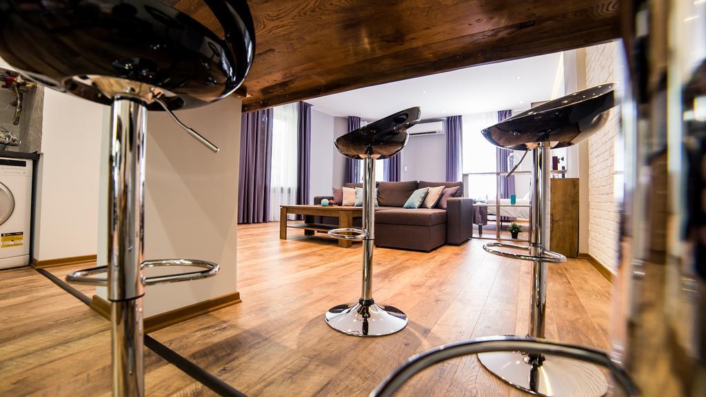 Foxy Lviv Apartment Ngoại thất bức ảnh