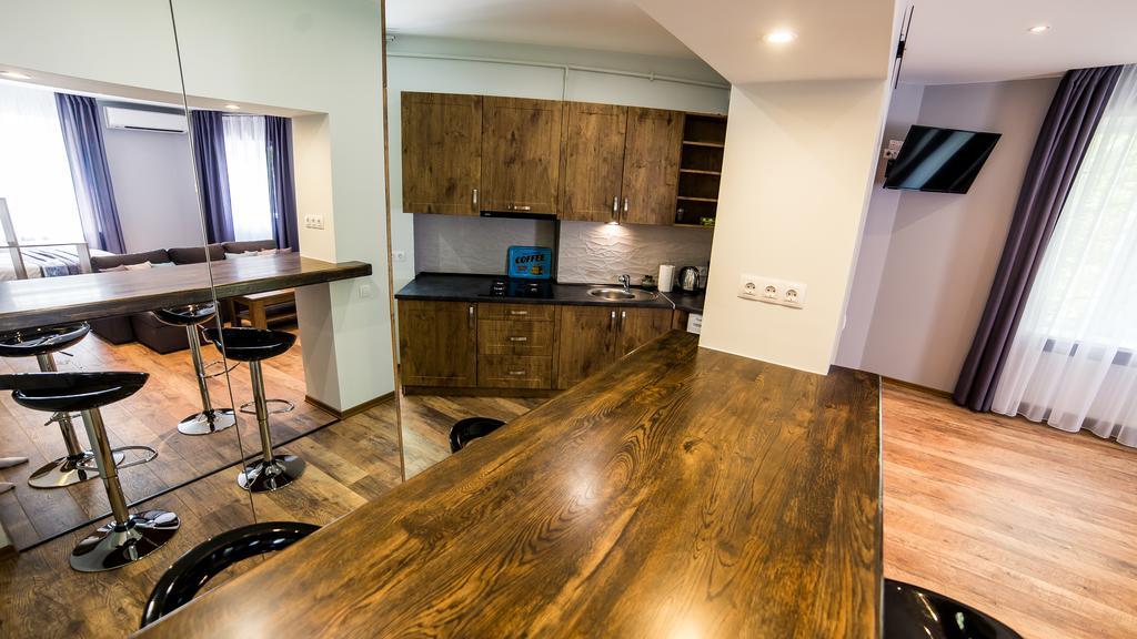 Foxy Lviv Apartment Ngoại thất bức ảnh